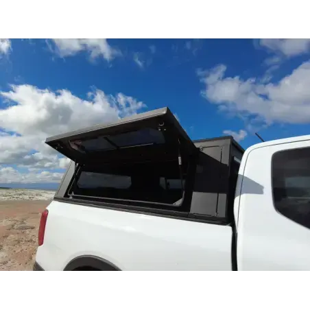 Hardtop Contour noir/ lisse avec fenêtre pour Toyota Hilux Revo 2016+ xtra-Cab Alu-Cab